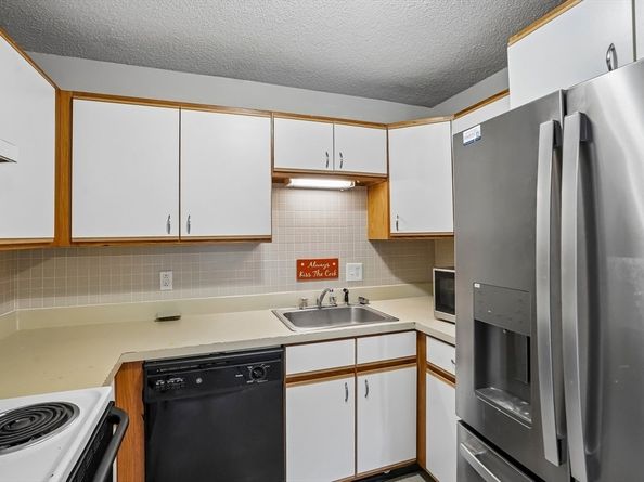10 Rutledge St 2H, Worcester MA 01604