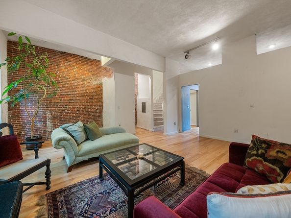 50 E Springfield St 2, Boston MA 02118