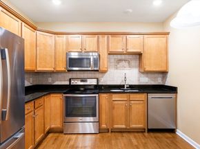 57 Augustus Court 4006, Reading MA 01867