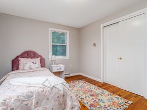 106 Marshall St, Athol MA 01331