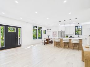 98 Evans Rd, Marblehead MA 01945
