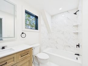 98 Evans Rd, Marblehead MA 01945