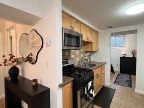 1 Dana Street 2, Cambridge MA 02138