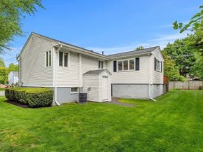 25 Countryside Ln, Marblehead MA 01945