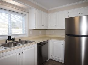 6 Canterbury Lane 6, Rockland MA 02370
