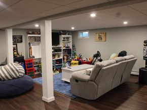 225 Braemoor Rd, Brockton MA 02301