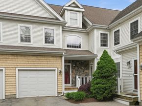 210 Regency Ln. 210, Abington MA 02351