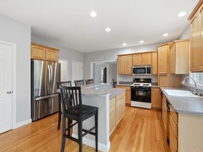 30 Wright Dr, Marlborough MA 01752