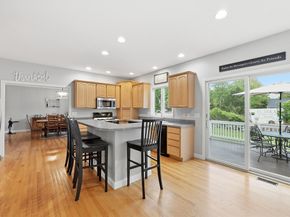 30 Wright Dr, Marlborough MA 01752