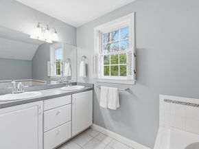 30 Wright Dr, Marlborough MA 01752