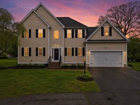 30 Wright Dr, Marlborough MA 01752