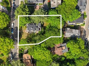212 Chestnut Ave, Boston MA 02130