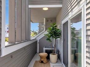 10 Milford Street 18, Hull MA 02045