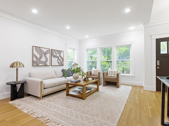 502 Massachusetts Ave 502, Lexington MA 02421