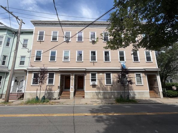 243 Columbia, Cambridge MA 02139