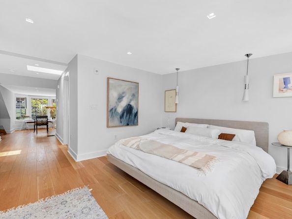33 Bowdoin Street PH, Boston MA 02114