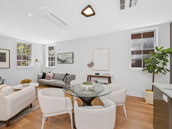 33 Bowdoin Street PH, Boston MA 02114
