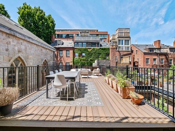 33 Bowdoin Street PH, Boston MA 02114