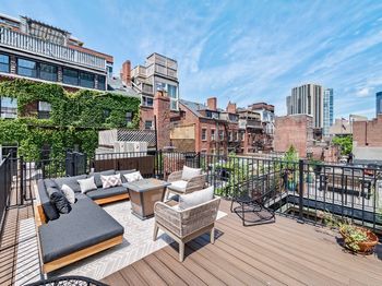 33 Bowdoin Street