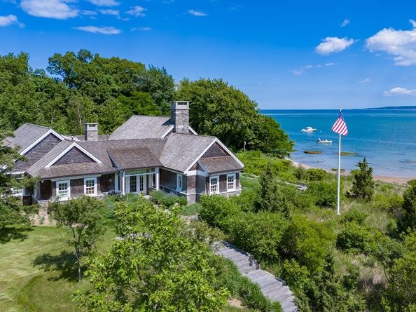 000 Standish Street, Duxbury MA 02332