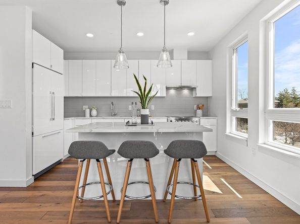 97 Elmwood Street 310, Cambridge MA 02140