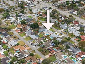 7121 Wilson St, Hollywood FL 33024