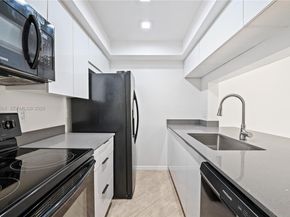 10001 W Atlantic Blvd 218, Coral Springs FL 33071