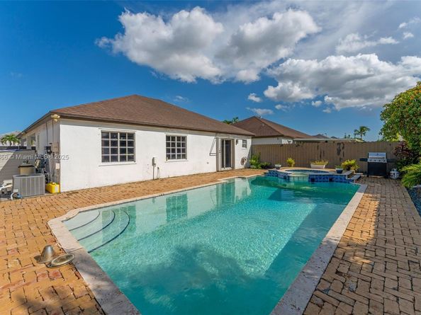 18088 SW 137th Path, Miami FL 33177