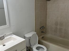 11213 Royal Palm Blvd 11213, Coral Springs FL 33065