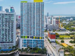 185 SW 7th St 3508, Miami FL 33130