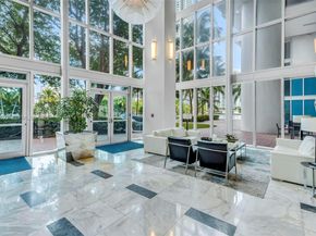 185 SW 7th St 3508, Miami FL 33130