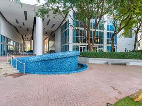 185 SW 7th St 3508, Miami FL 33130