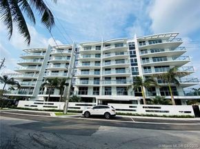 13800 Highland Dr 403, North Miami Beach FL 33181