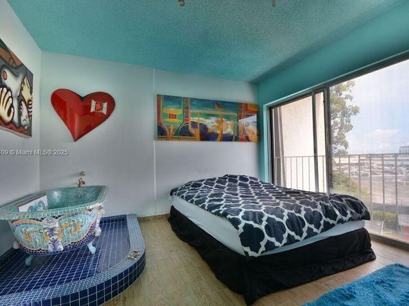 7801 NE 4th Ct 317, Miami FL 33138