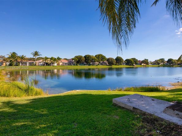 1731 SE 16th Ave, Homestead FL 33035