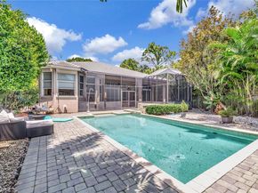8244 Lakeview Dr, West Palm Beach FL 33412