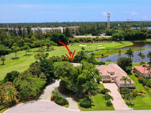 8244 Lakeview Dr, West Palm Beach FL 33412
