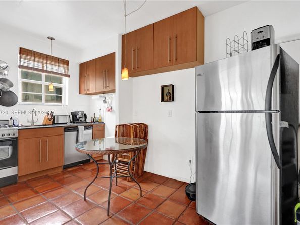 1022 Euclid Ave 15, Miami Beach FL 33139