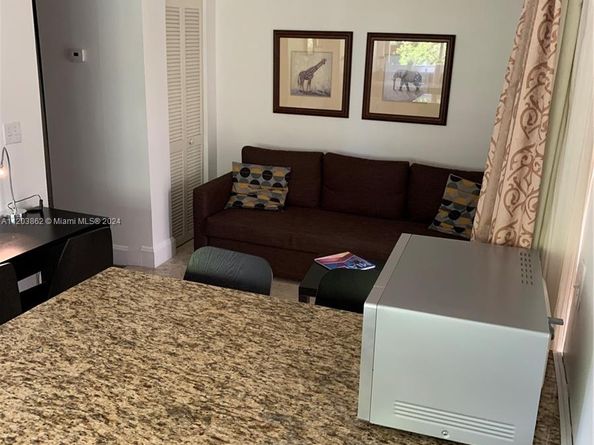 2951 S Bayshore Dr 417, Miami FL 33133