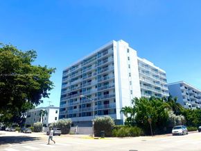 1045 10th St 206, Miami Beach FL 33139