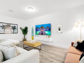 1123 NE 23rd Ter, Pompano Beach FL 33062