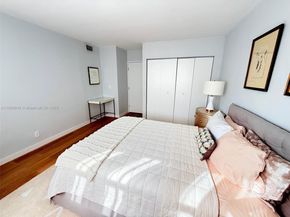 180 NE 12th Ave 12E, Hallandale Beach FL 33009