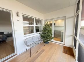 180 NE 12th Ave 12E, Hallandale Beach FL 33009