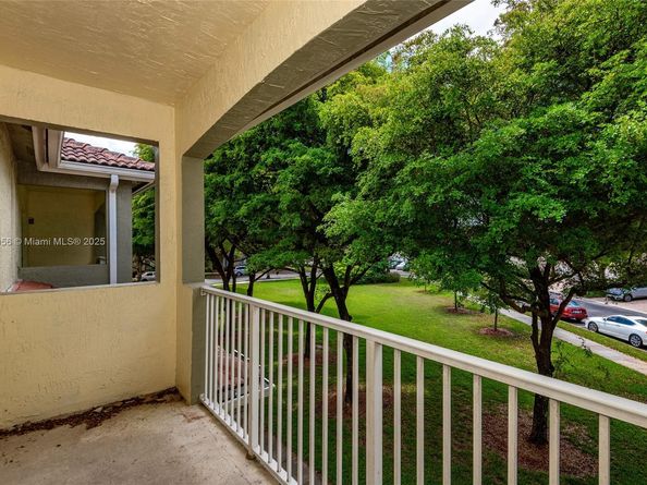 1966 SE 23rd Ter, Homestead FL 33035