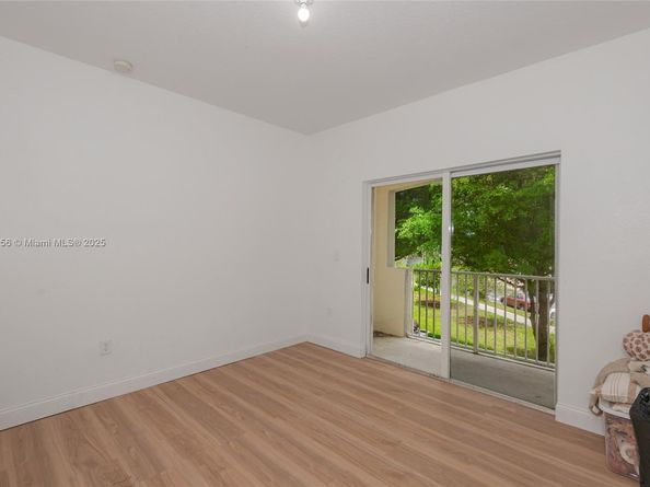 1966 SE 23rd Ter, Homestead FL 33035