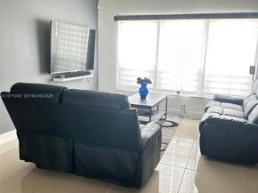 3370 Beau Rivage Dr 3V, Pompano Beach FL 33064