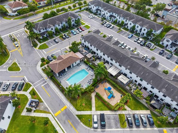 18320 SW 148th Rd, Miami FL 33187