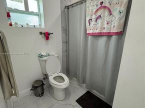 3521 NW 171st Ter, Miami Gardens FL 33056