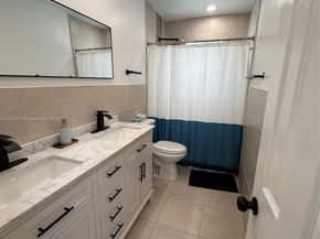 3521 NW 171st Ter, Miami Gardens FL 33056