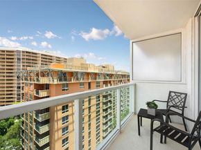 2889 Mcfarlane Rd 905, Coconut Grove FL 33133